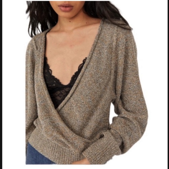 Free People Sweaters - FREE PEOPLE GOING FOR GOLD SWEATER MEDIUM